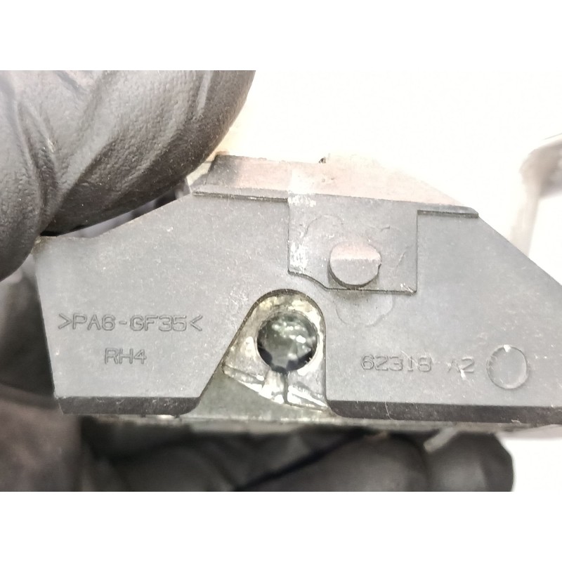 Recambio de maneta interior puerta delantera derecha para toyota verso (_r2_) 1.6 (zgr20_) referencia OEM IAM 62318A2  