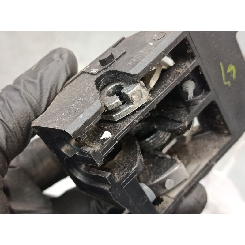 Recambio de maneta interior puerta delantera derecha para toyota verso (_r2_) 1.6 (zgr20_) referencia OEM IAM 62318A2  