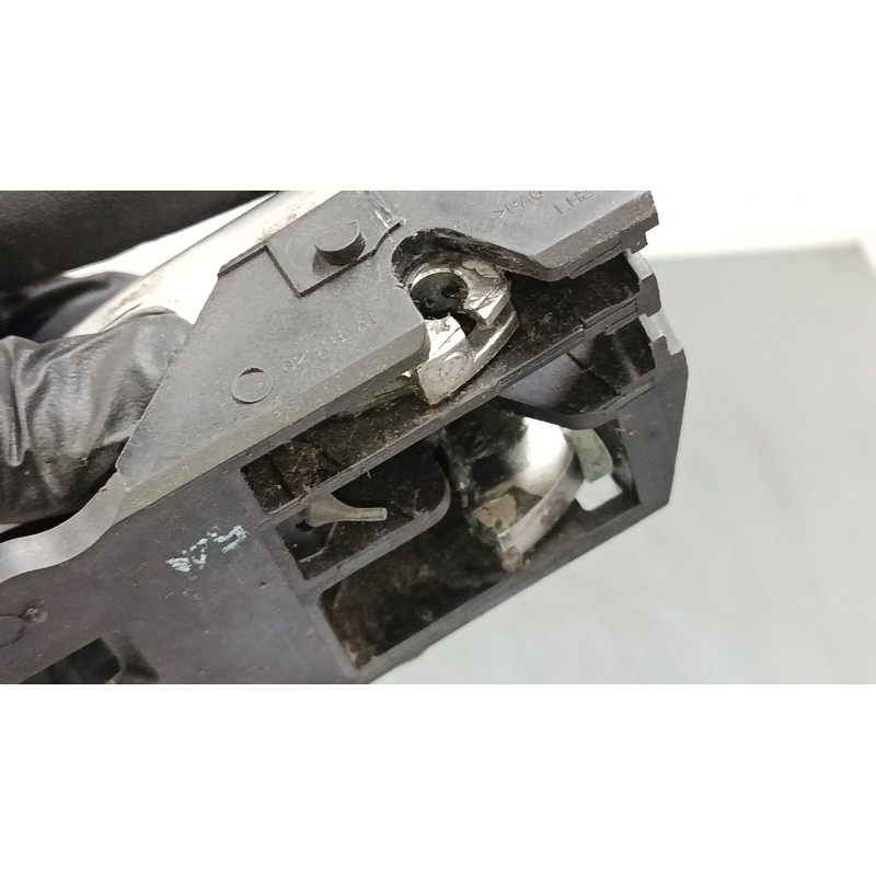 Recambio de maneta interior puerta delantera izquierda para toyota verso (_r2_) 1.6 (zgr20_) referencia OEM IAM 62318A1  