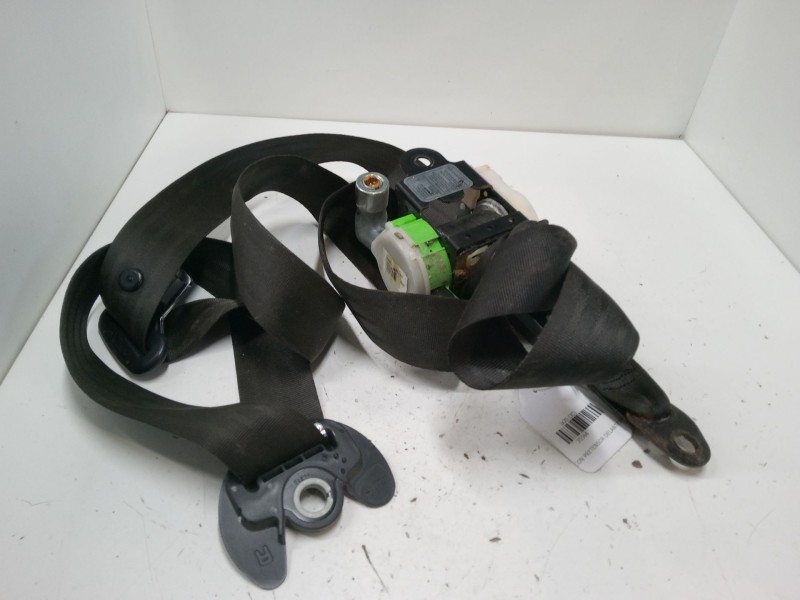 Recambio de cinturon con pretensor delantero derecho para hyundai ix20 (jc) 1.4 crdi referencia OEM IAM   