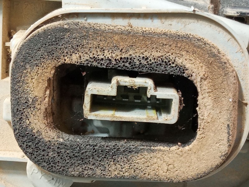 Recambio de piloto trasero izquierdo para peugeot partner tepee 1.6 hdi 90 referencia OEM IAM   