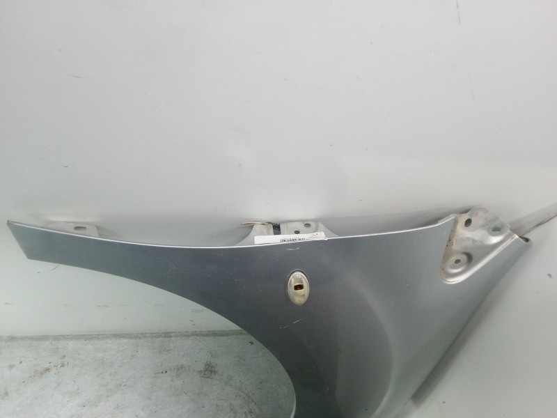 Recambio de aleta delantera derecha para peugeot partner tepee 1.6 hdi 90 referencia OEM IAM 7841Y2  