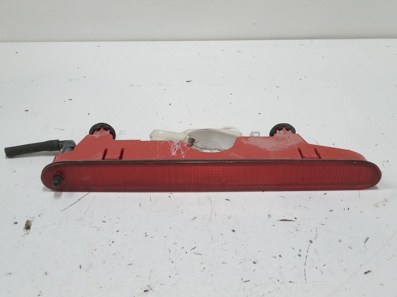 Recambio de luz central de freno para peugeot partner tepee 1.6 hdi 90 referencia OEM IAM 89071289 9682830180 