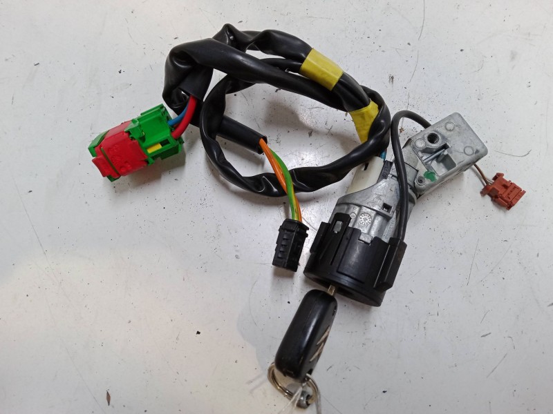 Recambio de clausor para citroën c3 i (fc_, fn_) 1.4 hdi referencia OEM IAM 9632897680  