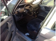 citroën xsara picasso (n68) del año 2004 2
