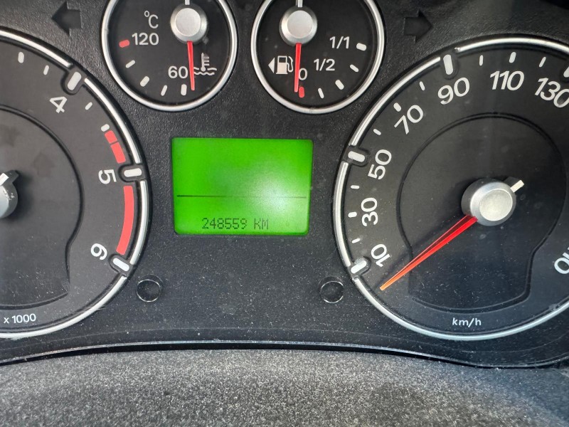 ford fiesta v (jh_, jd_) del año 2008