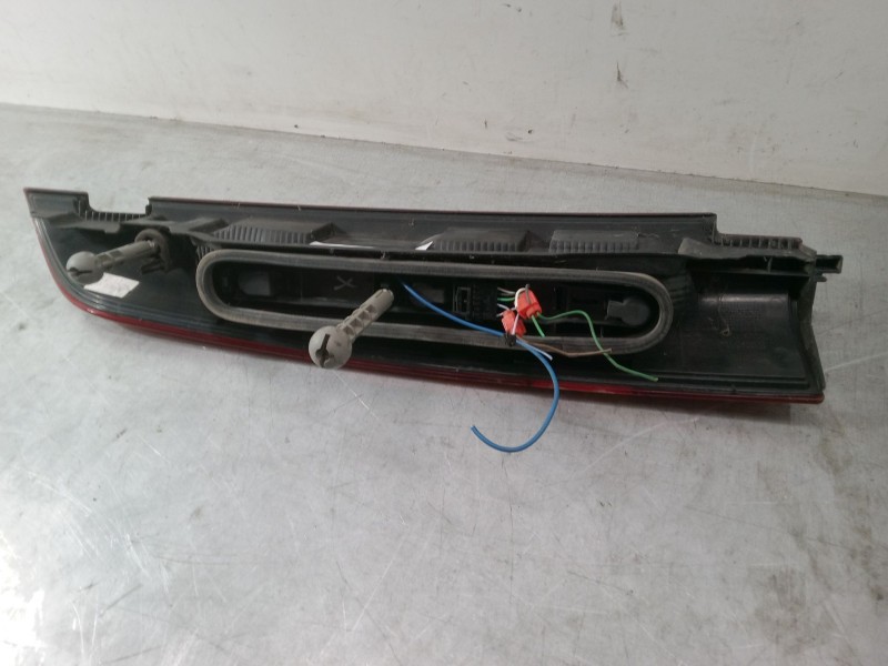 Recambio de piloto trasero derecho para renault kangoo (kc0/1_) 1.2 16v (kc05, kc06, kc03, kc0t, kc0w, kc1d) referencia OEM IAM 