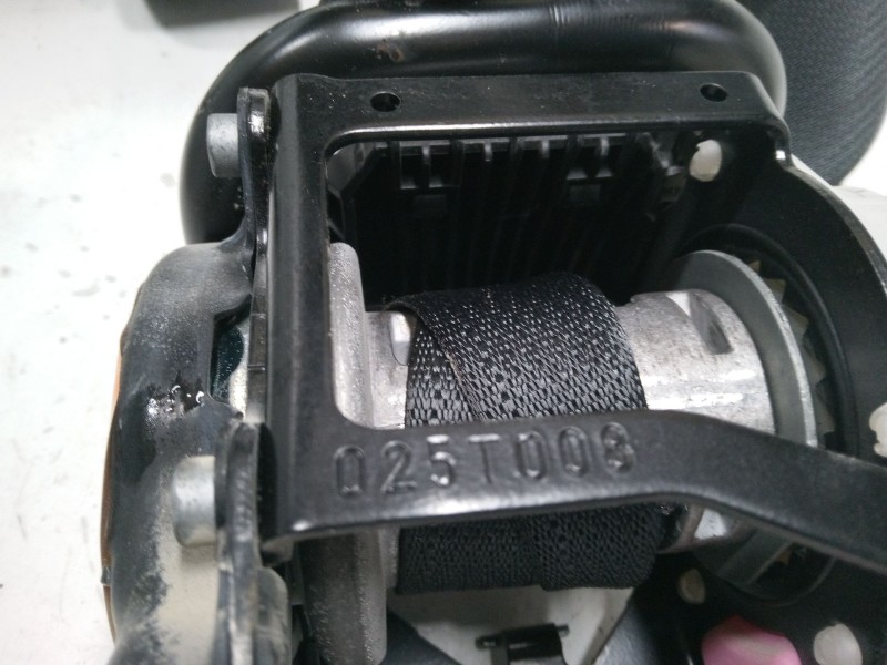 Recambio de cinturon seguridad delantero derecho para nissan note (e12) 1.2 dig-s referencia OEM IAM 868843VV0B  