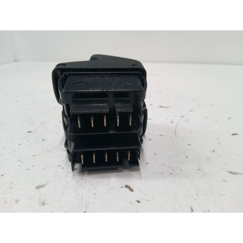 Recambio de mando elevalunas delantero izquierdo para renault kangoo (kc0/1_) 1.2 16v (kc05, kc06, kc03, kc0t, kc0w, kc1d) refer