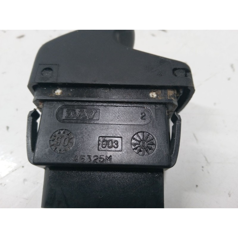 Recambio de mando elevalunas delantero izquierdo para renault kangoo (kc0/1_) 1.2 16v (kc05, kc06, kc03, kc0t, kc0w, kc1d) refer