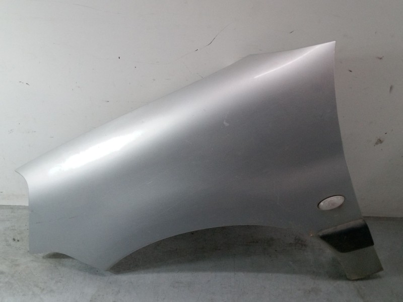 Recambio de aleta delantera izquierda para peugeot partner monospace (5_, g_) 1.9 d referencia OEM IAM   