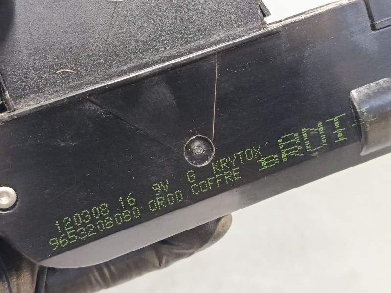 Recambio de cerradura maletero / porton para citroën c4 i sedán 1.6 hdi referencia OEM IAM 9653208080  