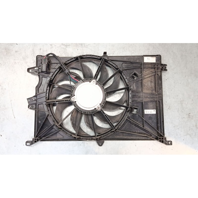 Recambio de electroventilador para jeep renegade suv (bu, b1, bv) 1.0 t-gdi referencia OEM IAM 52093012 MR0230001890 