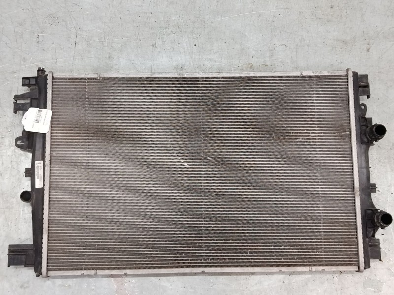 Recambio de radiador agua para jeep renegade suv (bu, b1, bv) 1.0 t-gdi referencia OEM IAM 52084518  