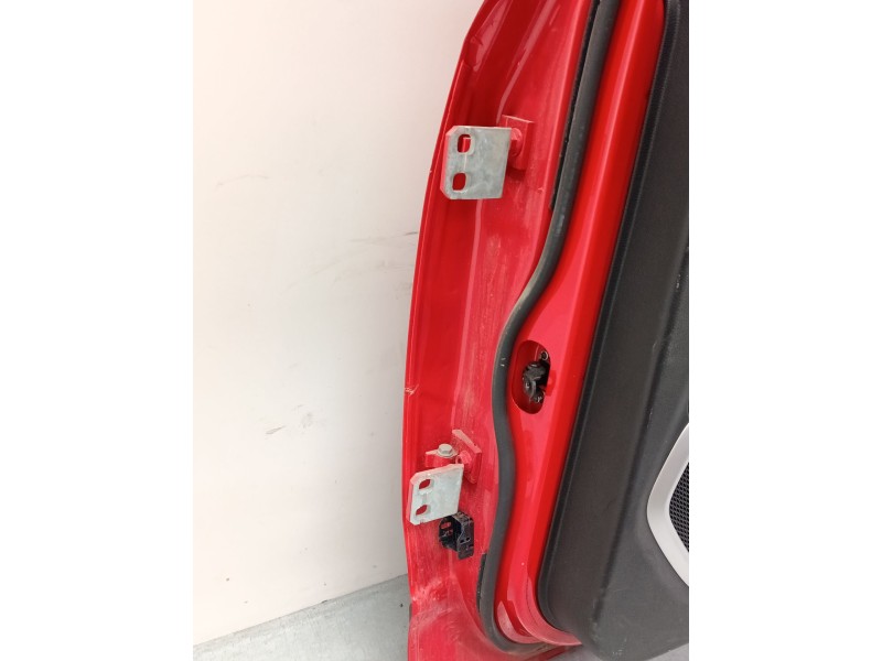 Recambio de puerta trasera derecha para jeep renegade suv (bu, b1, bv) 1.0 t-gdi referencia OEM IAM 68320674AA  