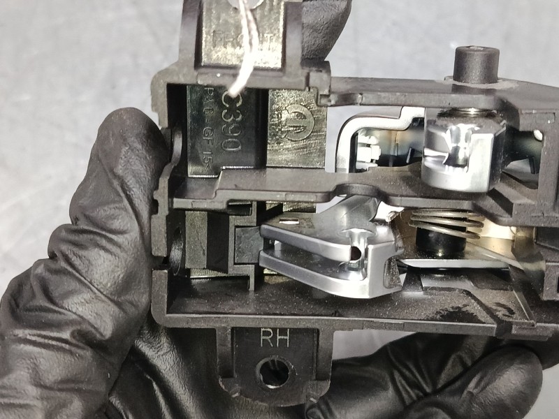 Recambio de maneta interior puerta delantera derecha para jeep renegade suv (bu, b1, bv) 1.0 t-gdi referencia OEM IAM 735647323 