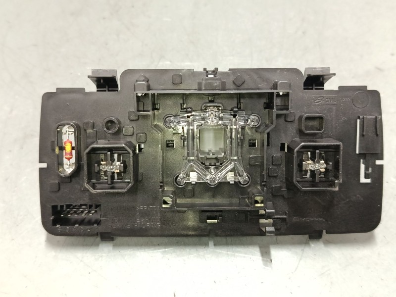 Recambio de luz interior delantera para jeep renegade suv (bu, b1, bv) 1.0 t-gdi referencia OEM IAM   