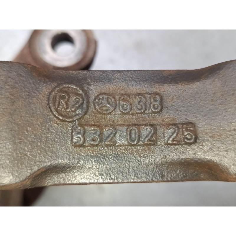 Recambio de mangueta delantera derecha para mercedes-benz vito furgoneta (w638) 110 d 2.3 (638.074, 638.078) referencia OEM IAM 