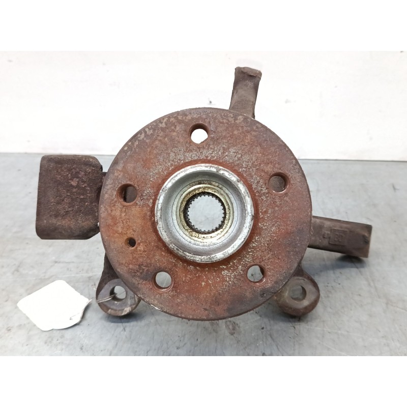 Recambio de mangueta delantera derecha para mercedes-benz vito furgoneta (w638) 110 d 2.3 (638.074, 638.078) referencia OEM IAM 