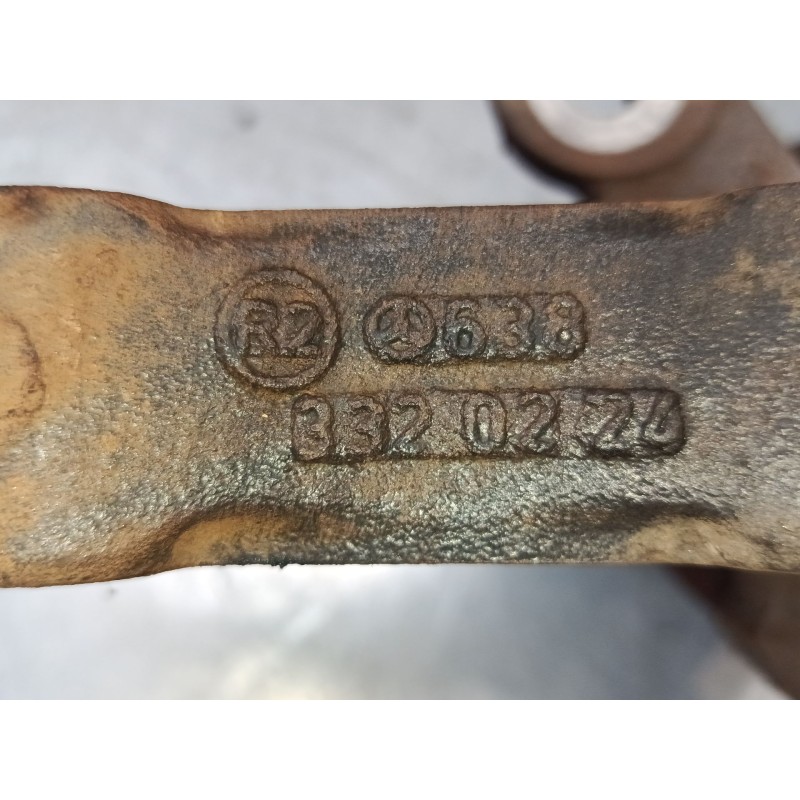 Recambio de mangueta delantera izquierda para mercedes-benz vito furgoneta (w638) 110 d 2.3 (638.074, 638.078) referencia OEM IA