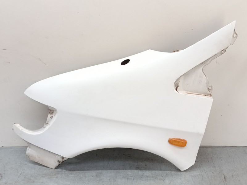 Recambio de aleta delantera izquierda para mercedes-benz vito furgoneta (w638) 110 d 2.3 (638.074, 638.078) referencia OEM IAM A