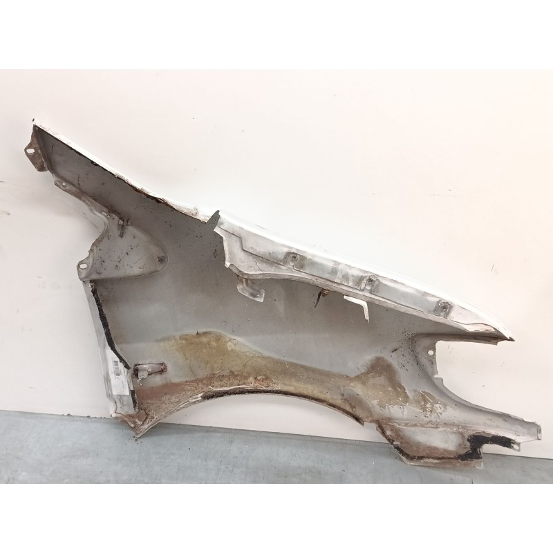 Recambio de aleta delantera izquierda para mercedes-benz vito furgoneta (w638) 110 d 2.3 (638.074, 638.078) referencia OEM IAM A