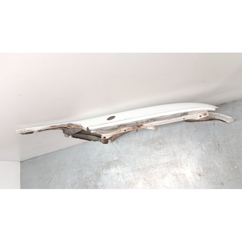 Recambio de aleta delantera izquierda para mercedes-benz vito furgoneta (w638) 110 d 2.3 (638.074, 638.078) referencia OEM IAM A