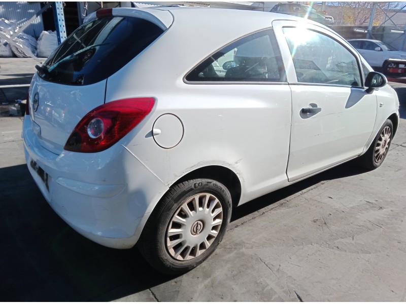 opel corsa d (s07) del año 2011
