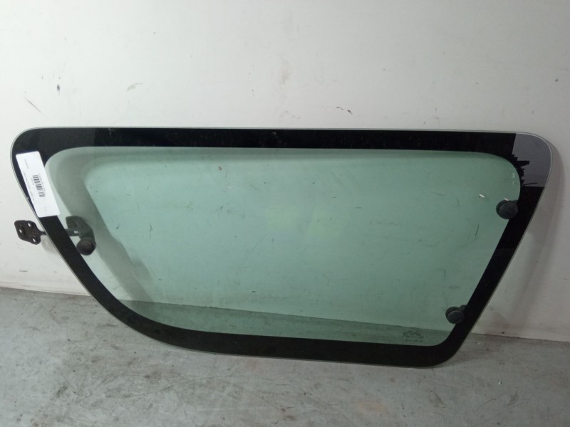 Recambio de luna maletero derecha para dacia logan mcv (ks_) 1.5 dci (ks0k) referencia OEM IAM 8200396108  