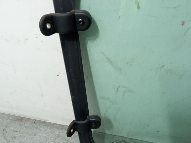 Recambio de luna maletero derecha para dacia logan mcv (ks_) 1.5 dci (ks0k) referencia OEM IAM 8200396108  