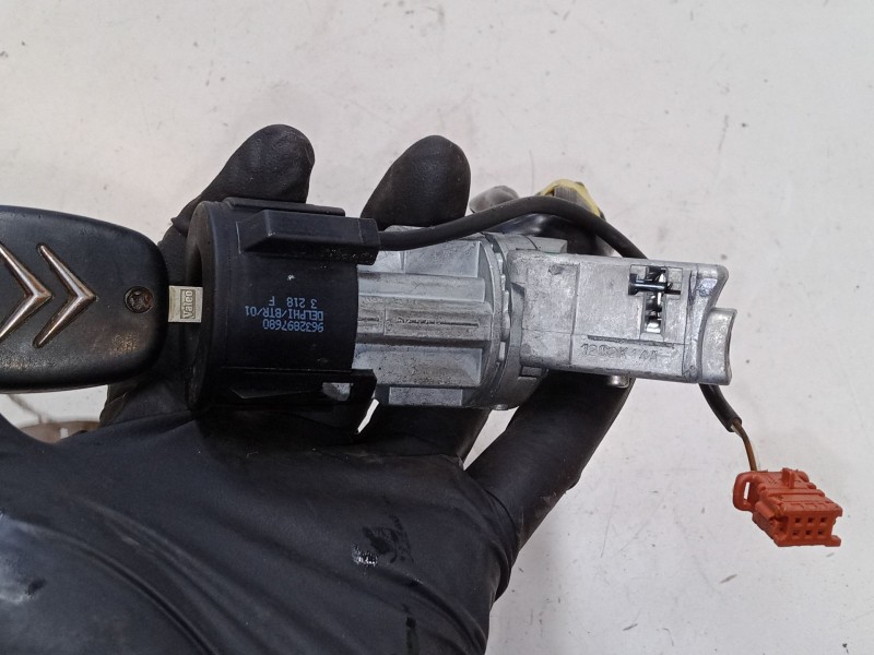 Recambio de clausor para citroën c3 i (fc_, fn_) 1.4 hdi referencia OEM IAM 9632897680  