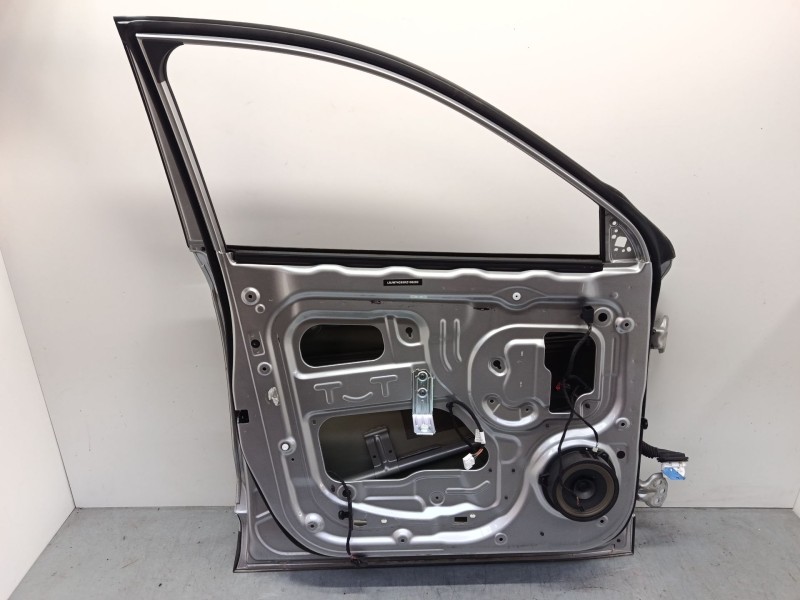 Recambio de puerta delantera izquierda para mg zs suv (azs1) 1.0 t-gdi referencia OEM IAM 10322109  