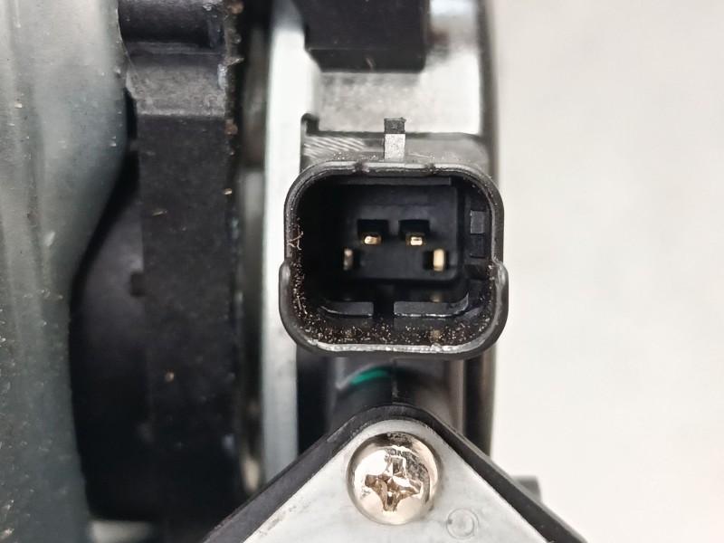 Recambio de elevalunas electrico trasero derecho para mg zs suv (azs1) 1.0 t-gdi referencia OEM IAM 10233938  