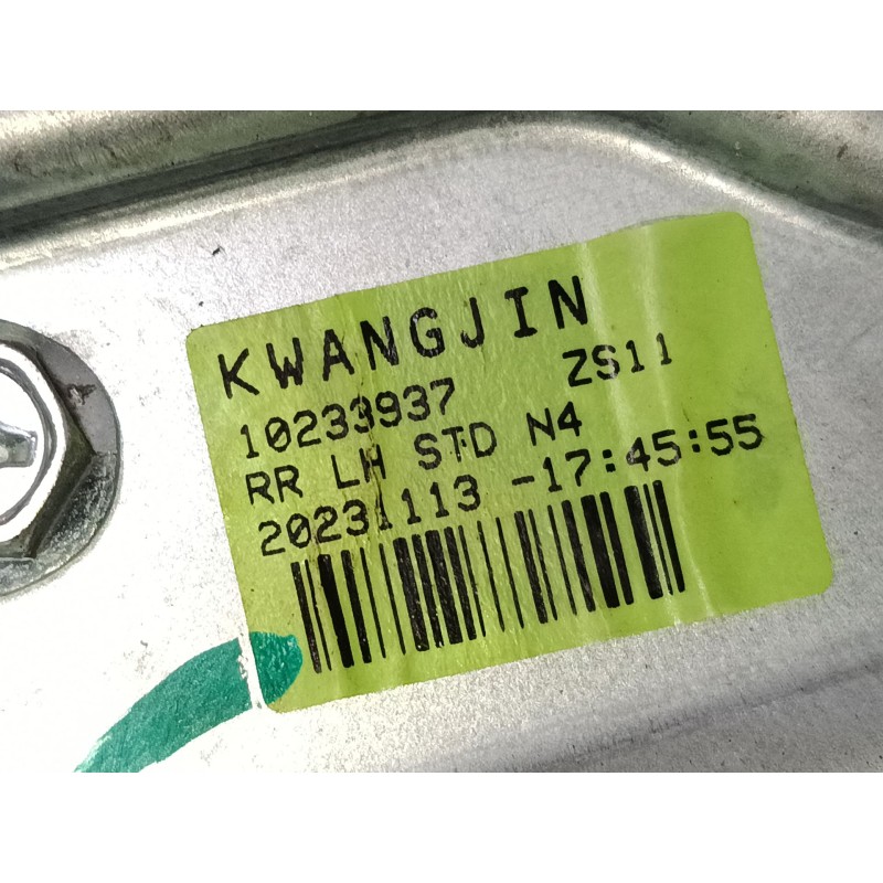 Recambio de elevalunas electrico trasero izquierdo para mg zs suv (azs1) 1.0 t-gdi referencia OEM IAM 10233937  