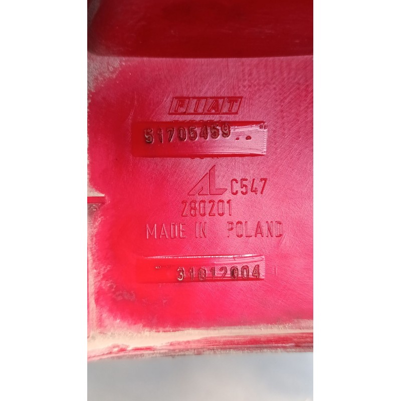 Recambio de piloto trasero izquierdo para fiat panda / panda classic (169_) 1.2 (169.axb11, 169.axb1a) referencia OEM IAM 517054