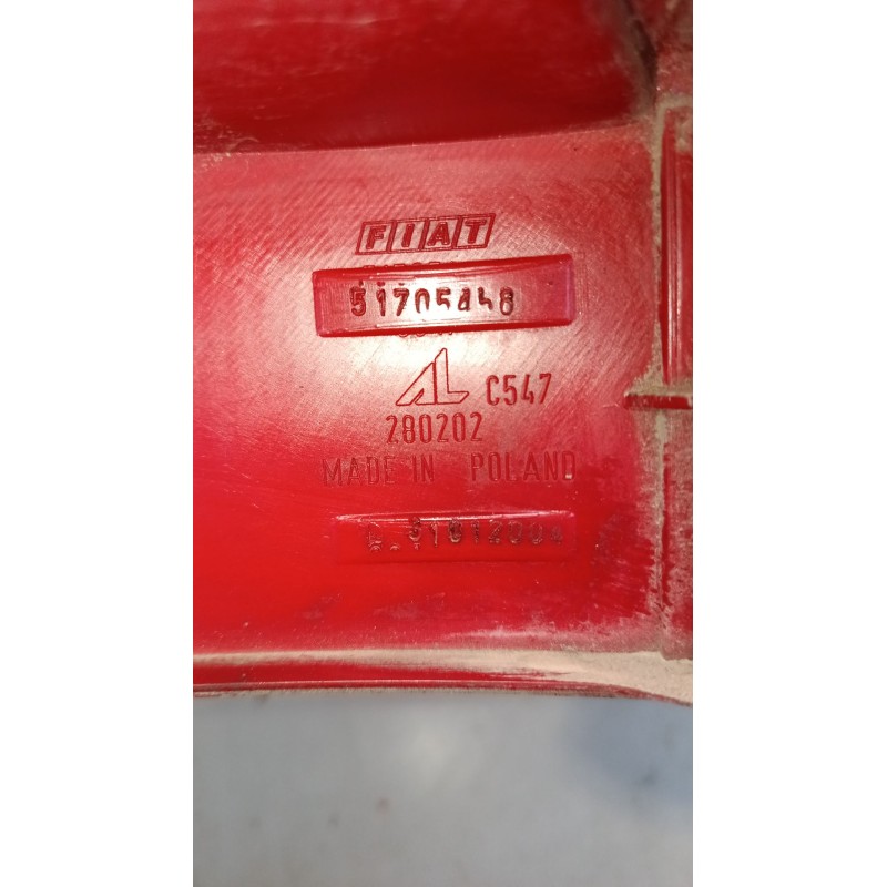 Recambio de piloto trasero derecho para fiat panda / panda classic (169_) 1.2 (169.axb11, 169.axb1a) referencia OEM IAM 51705448