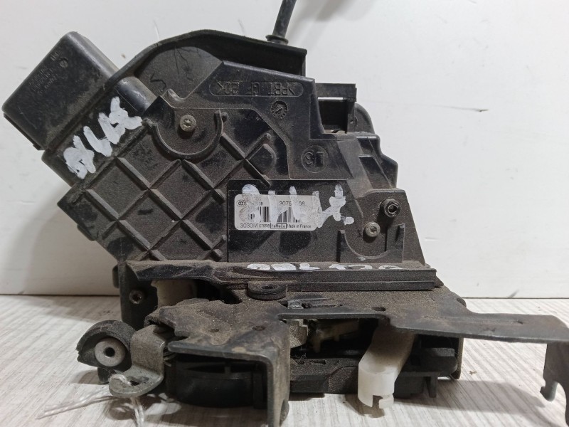 Recambio de cerradura puerta delantera izquierda para volvo v50 (545) 2.0 d referencia OEM IAM   