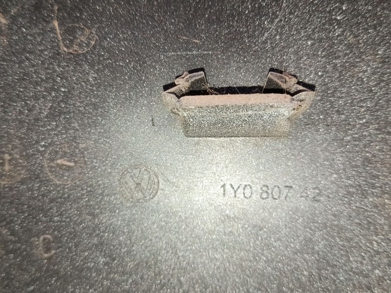 Recambio de paragolpes trasero para volkswagen new beetle descapotable (1y7) 2.0 referencia OEM IAM 1Y0807421  