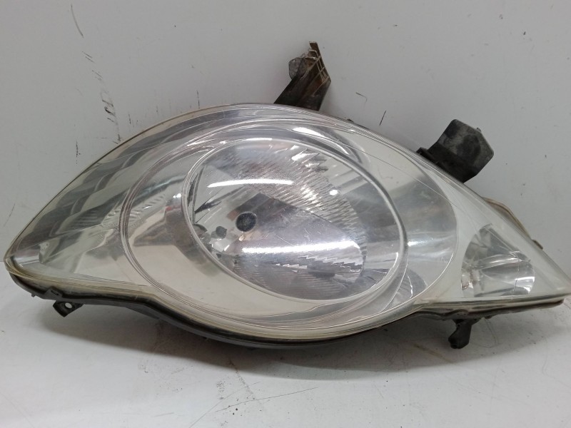 Recambio de faro izquierdo para peugeot 107 (pm_, pn_) 1.4 hdi referencia OEM IAM 81150-0h030  