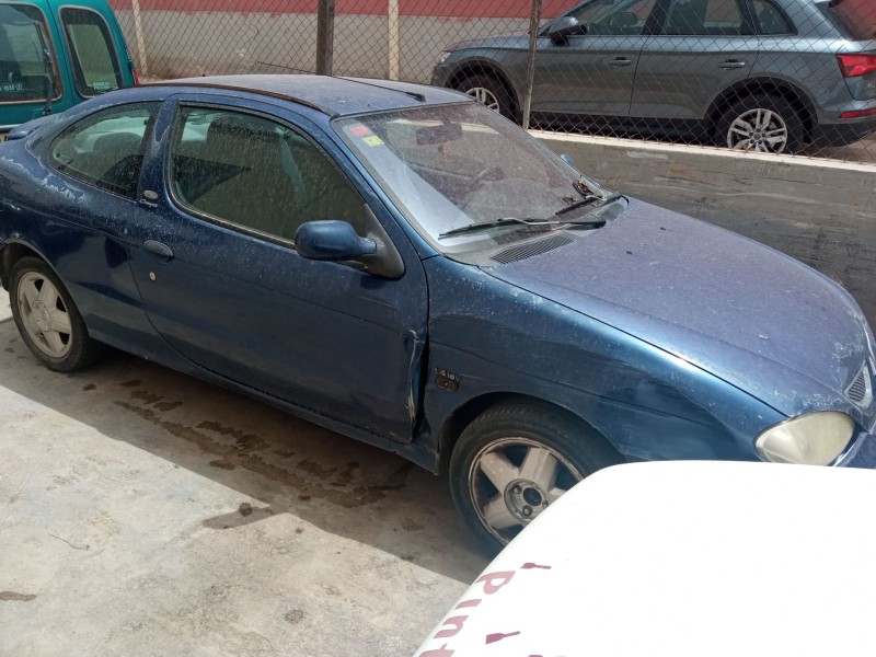 renault megane i coach (da0/1_) del año 2001 renault megane i coach (da0/1_) del año 2001