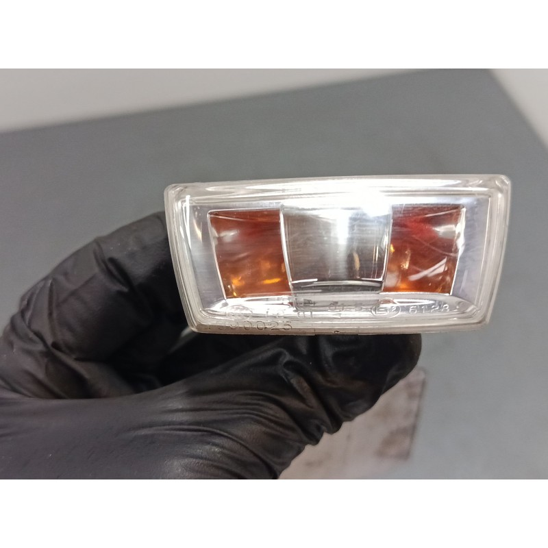 Recambio de intermitente lateral derecho para opel corsa d (s07) 1.3 cdti (l08, l68) referencia OEM IAM   