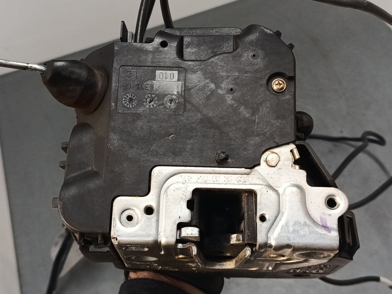 Recambio de cerradura puerta delantera izquierda para mercedes-benz clase c coupé (cl203) c 220 cdi (203.708) referencia OEM IAM