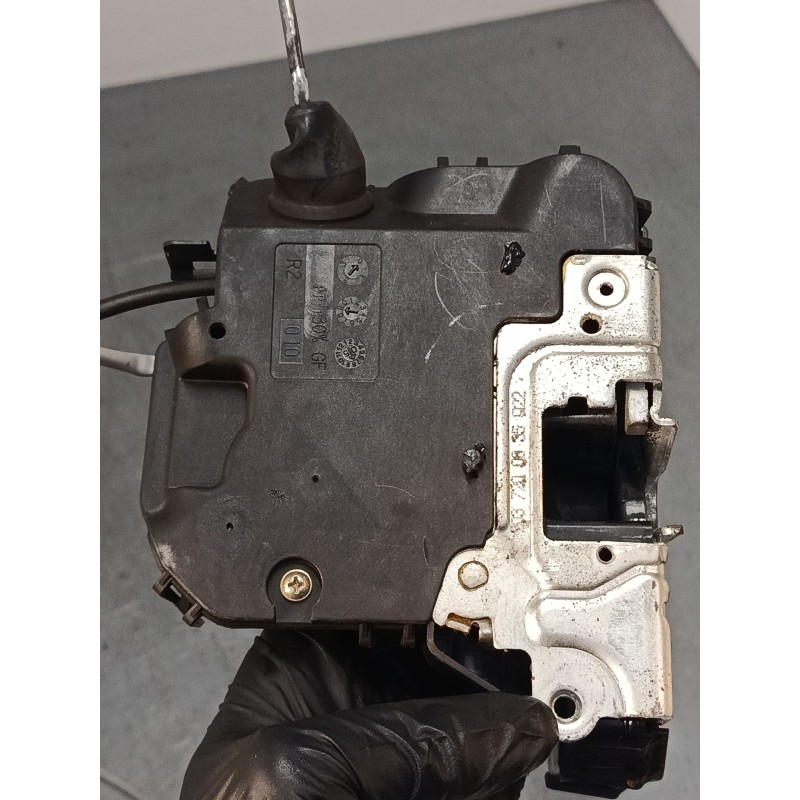 Recambio de cerradura puerta delantera derecha para mercedes-benz clase c coupé (cl203) c 220 cdi (203.708) referencia OEM IAM  