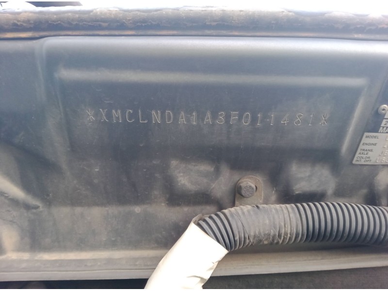 mitsubishi carisma (da_) del año 2003