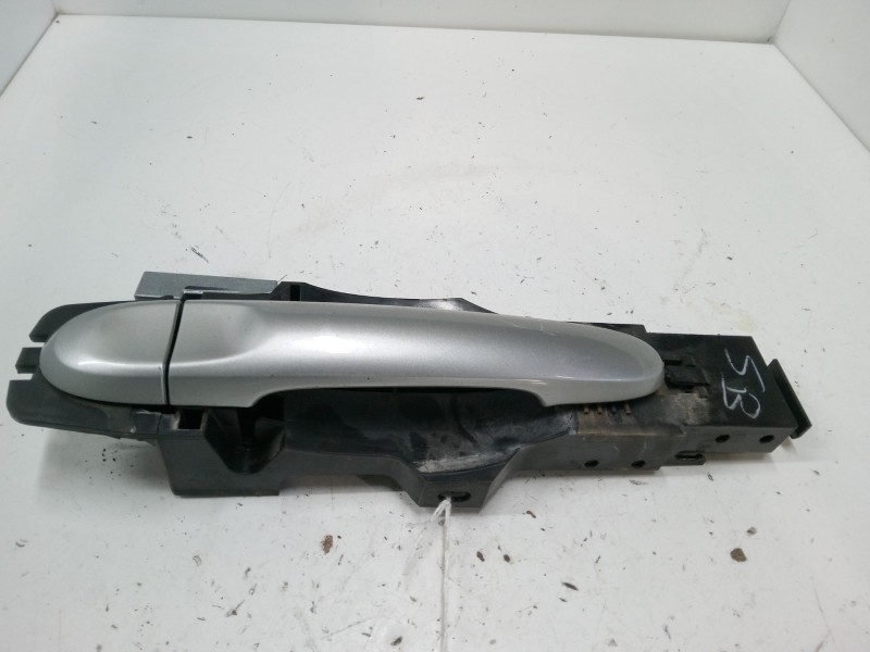 Recambio de maneta exterior puerta trasera derecha para nissan note (e12) 1.2 dig-s referencia OEM IAM 806101HB1A  