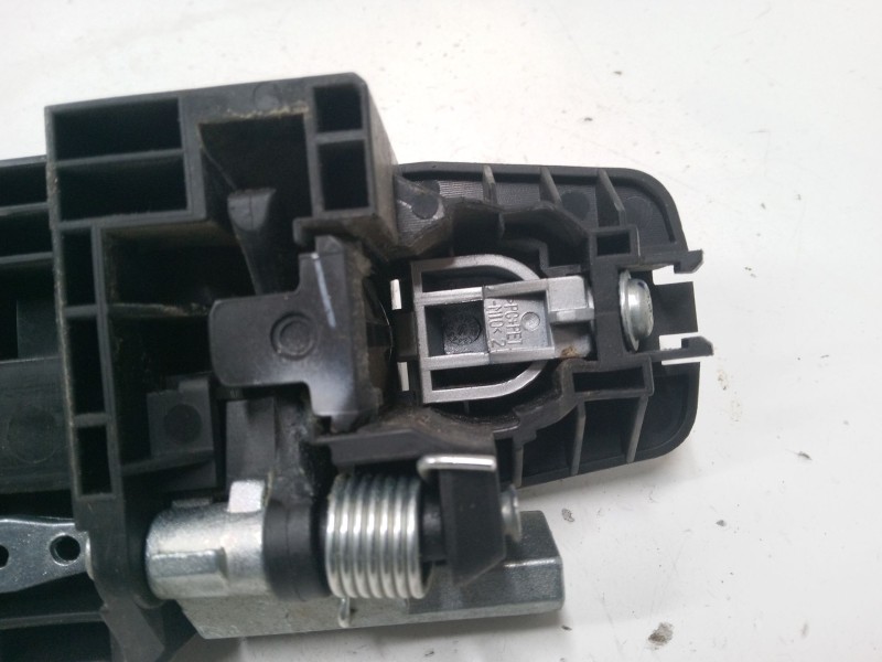 Recambio de maneta exterior puerta trasera izquierda para nissan note (e12) 1.2 dig-s referencia OEM IAM 806111HB1A  