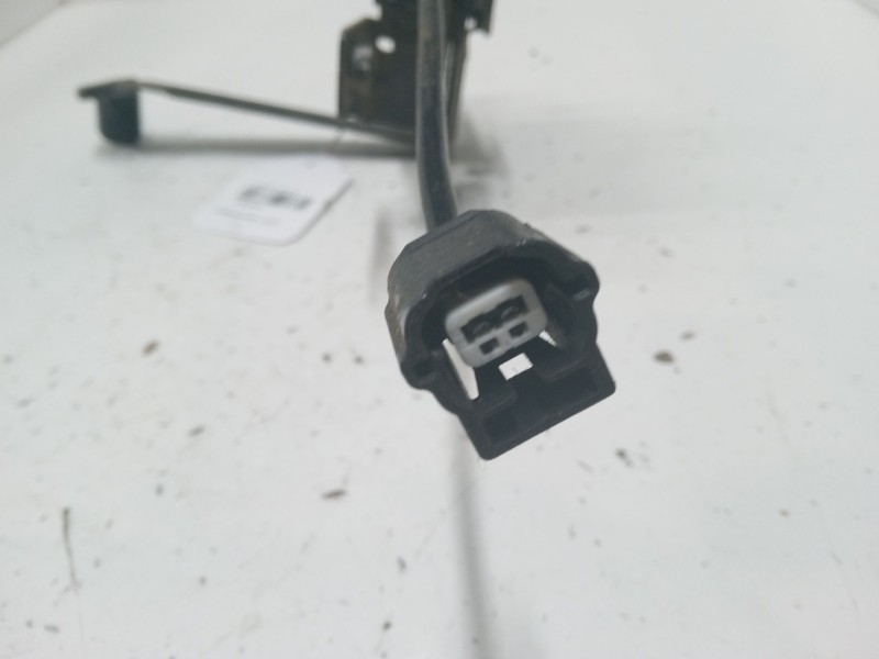 Recambio de cerradura capo para nissan note (e12) 1.2 dig-s referencia OEM IAM 656013VV  