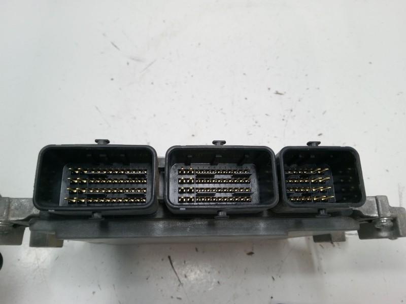 Recambio de centralita motor uce para nissan note (e12) 1.2 dig-s referencia OEM IAM NEC008071  