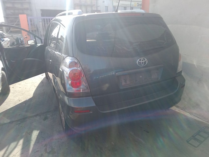 toyota corolla verso (zer_, zze12_, r1_) del año 2006