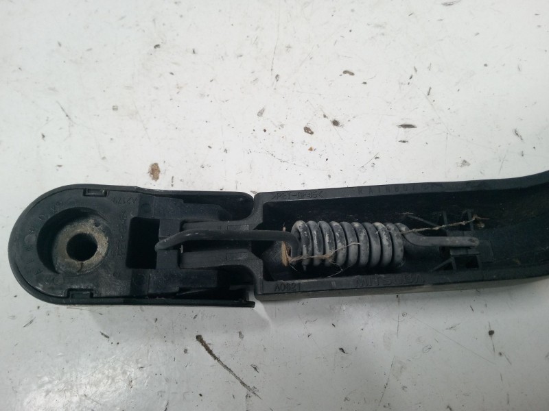 Recambio de brazo limpia trasero para nissan note (e12) 1.2 dig-s referencia OEM IAM 287813VU0A  